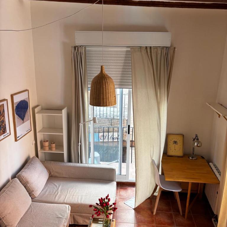 Estudio recién decorado en el mejor centro histórico - Studio with Balcony - 10