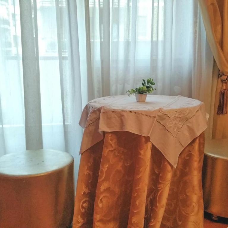Petite Maison - Camera Matrimoniale/Doppia con Letti Singoli - 3