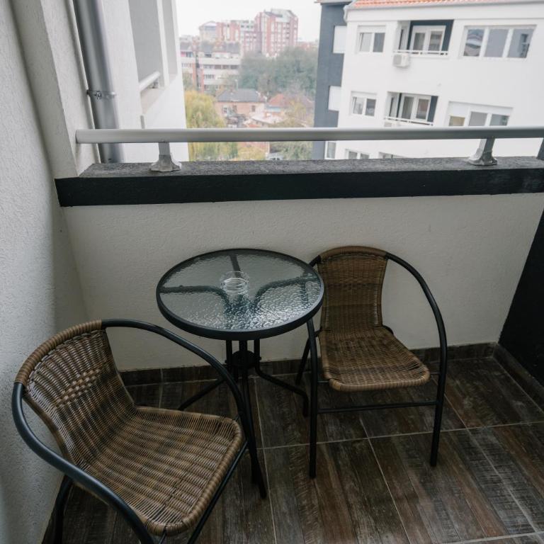 NAR Royalton Apartment #76 Free Parking - One-Bedroom Apartment - 12
