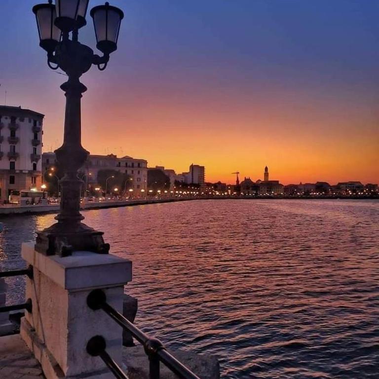 Oceanomare Beach Home Sea View Apartment Bari - Appartamento con 2 Camere da Letto - 43