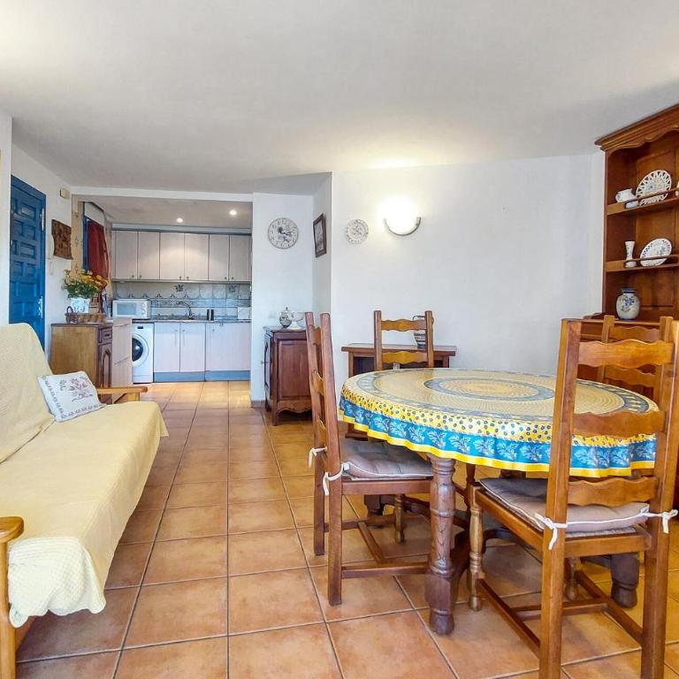 1 Bedroom Lovely Apartment In Peníscola - Apartamento de 1 dormitorio - 7