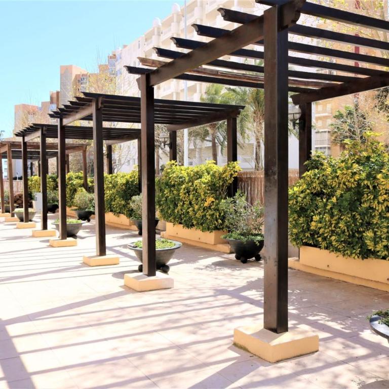 APOLO17 E37, 3 dormitorios - Three-Bedroom Apartment - 39