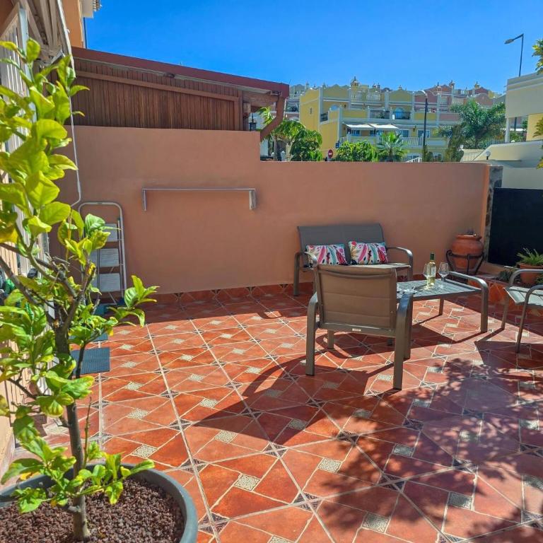 Dream House in Palm Mar by HelloApartments - Villa - 4