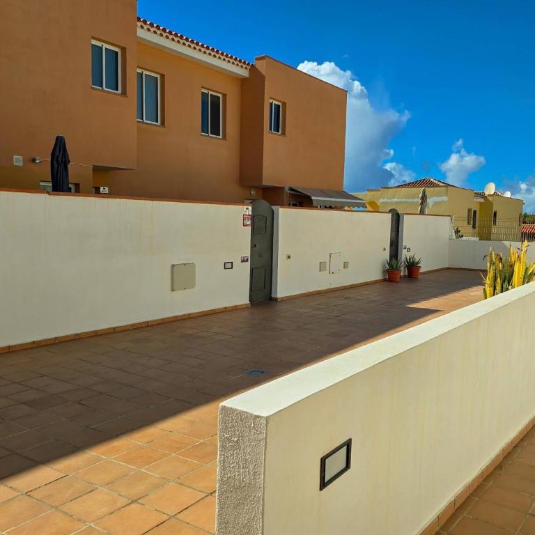 Dream House in Palm Mar by HelloApartments - Villa - 42