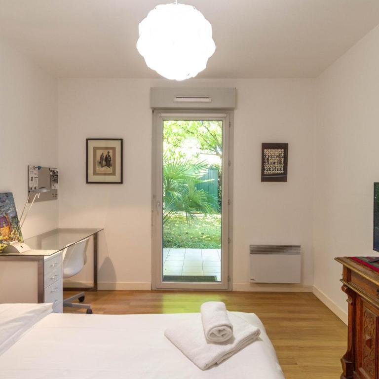 Les Galets - Duplex avec jardin - 2 chambres et bureau - Appartement 2 Chambres - Vue sur Jardin - 13
