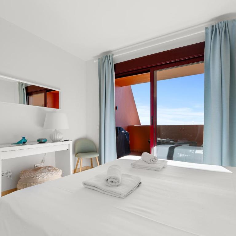 2303-Huge 2 bedrooms apt with sea view - Apartamento con vistas al mar - 16