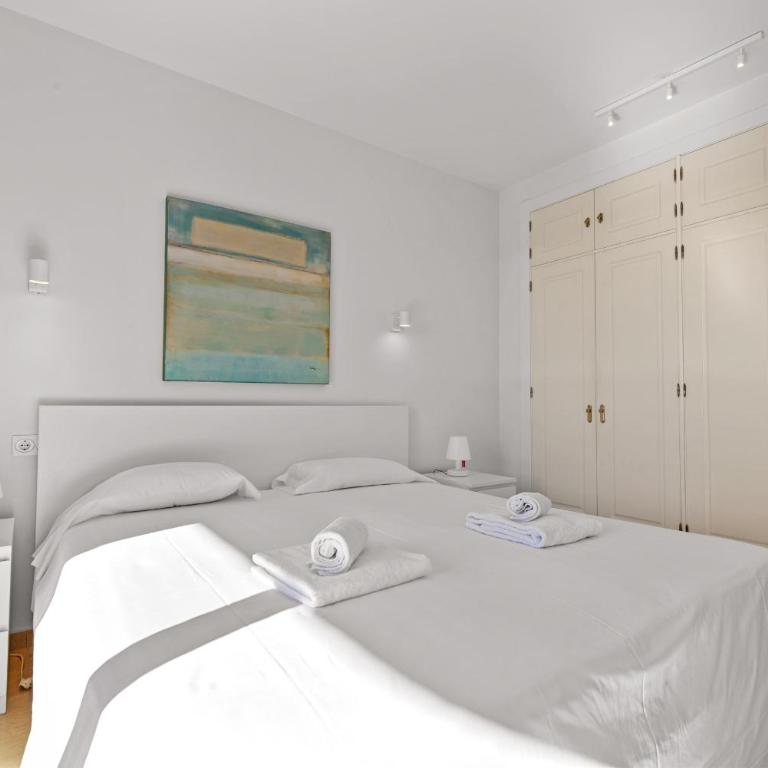 2303-Huge 2 bedrooms apt with sea view - Apartamento con vistas al mar - 17