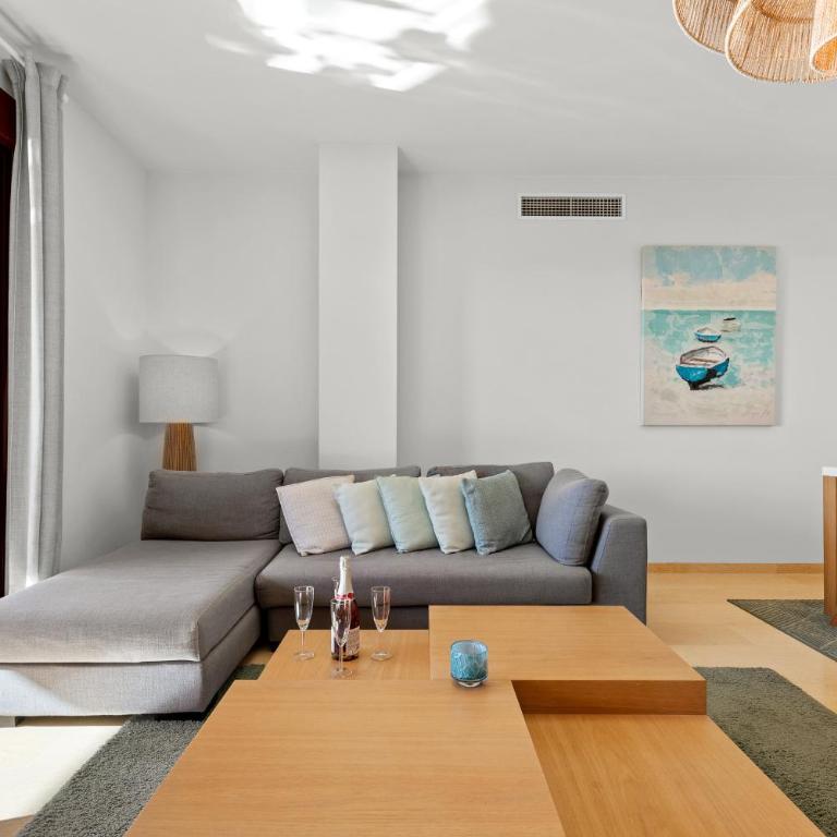 2303-Huge 2 bedrooms apt with sea view - Apartamento con vistas al mar - 7