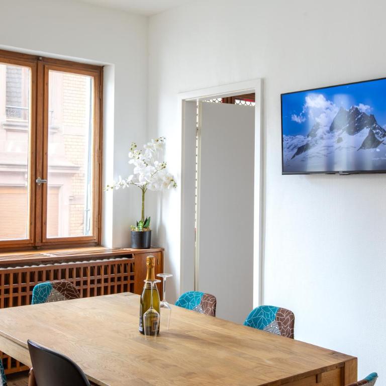 La Maison de maître - centre historique - 3 rue henriette - Appartement Suite - 28