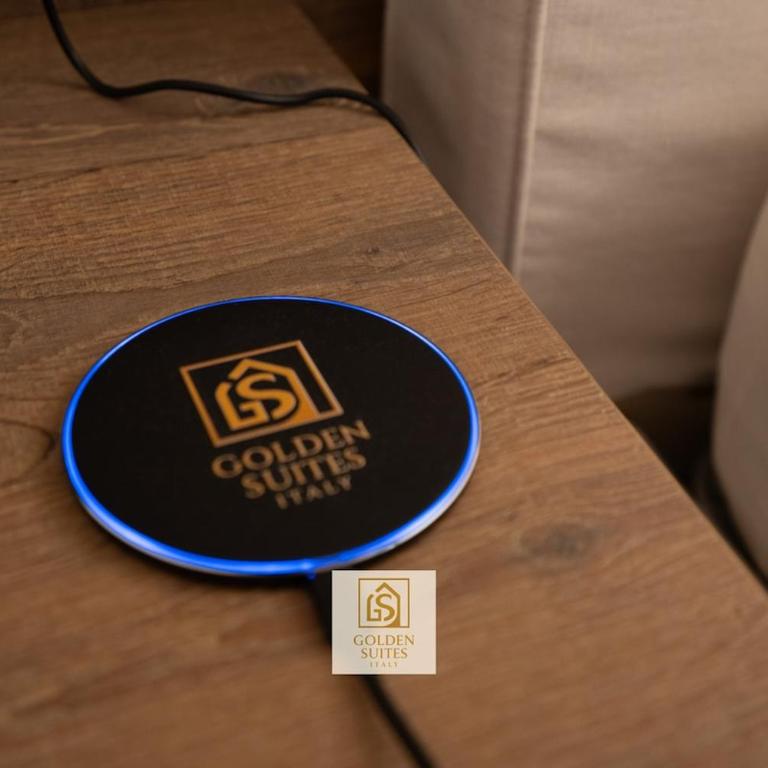 GoldenSuitesItaly Piazza Duomo Luxury Apartment 3 - Two-Bedroom Apartment - 8