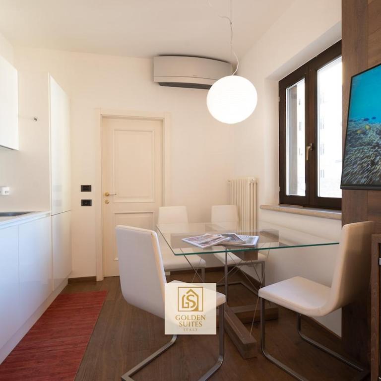 GoldenSuitesItaly Piazza Duomo Luxury Apartment 3 - Two-Bedroom Apartment - 14