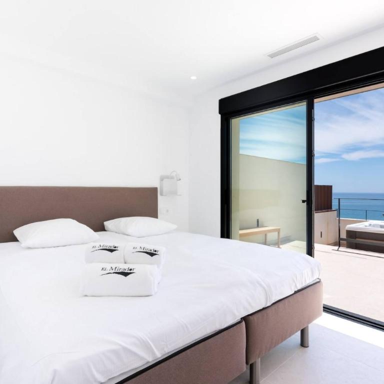 House with Jacuzzi and Amazing Sea Views, sauna and gym - Villa de 3 dormitorios - 9