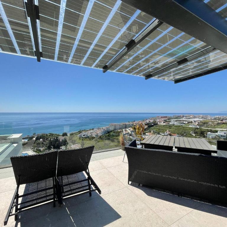 Luxury House with Private Pool, Jacuzzi and Wellness Spa - Casa de 5 dormitorios - 31