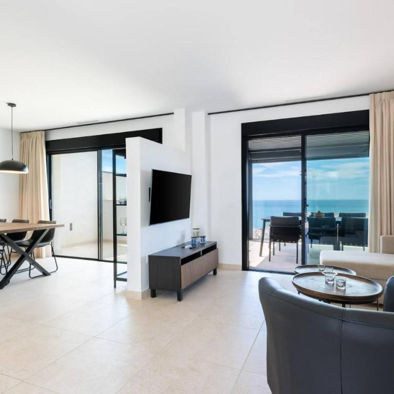 Luxury Villa with Private Pool and Hot Tub - access to gym, sauna & wellness centre - Villa de 3 dormitorios - 7
