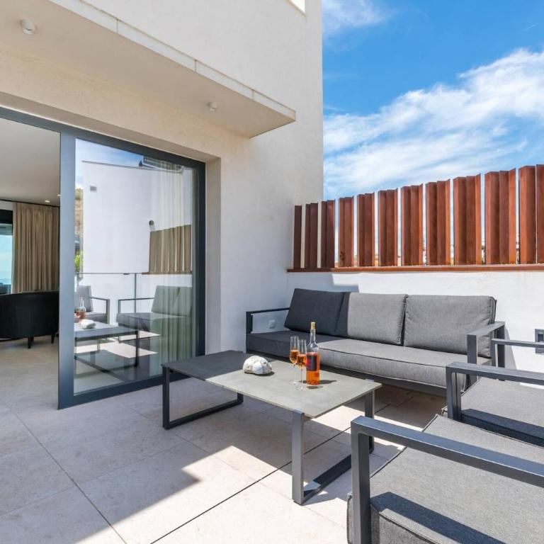 Luxury Villa with Private Pool and Hot Tub - access to gym, sauna & wellness centre - Villa de 3 dormitorios - 25