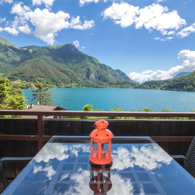 Serena Charme Green Holiday - Apartment with Lake View - 1