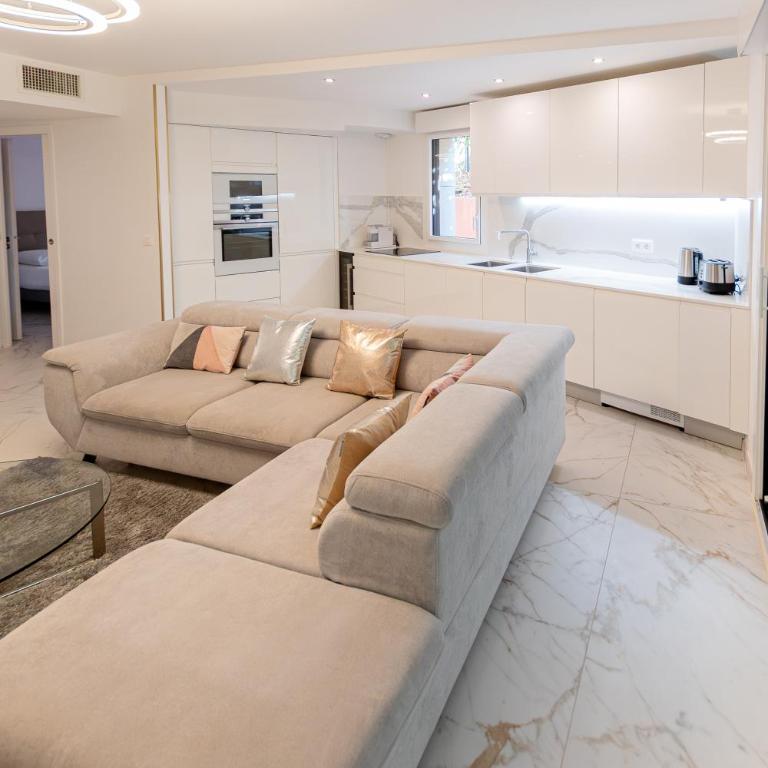 Rez-de-Jardin à Cannes Centre - Luxe & Design - Appartement 2 Chambres - 22