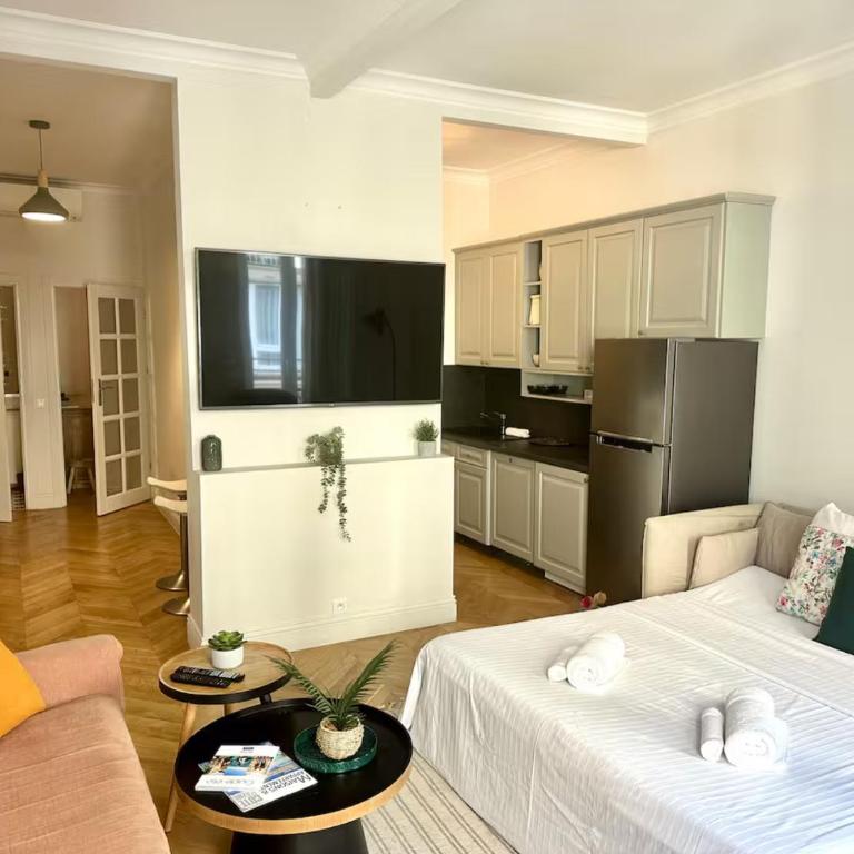 Chic et élégant - au cœur du Carré d'Or - Appartement 1 Chambre - 6