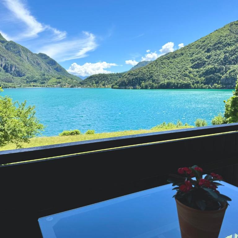 Serena Charme Green Holiday - Apartment with Lake View - 17