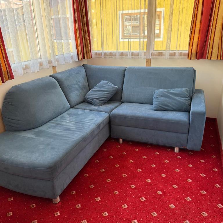 Pension Embacher GmbH & Co KG - Familienzimmer mit Balkon - 6