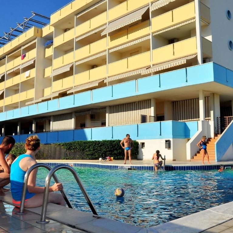 Renovated flat next to the beach-Beahost - Appartamento - 14