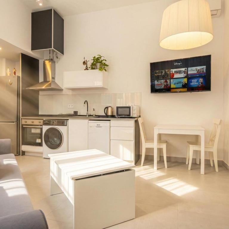 NEW Luxury and sunny 2BR apartment Premium Spot - Apartamento de 2 dormitorios - 1