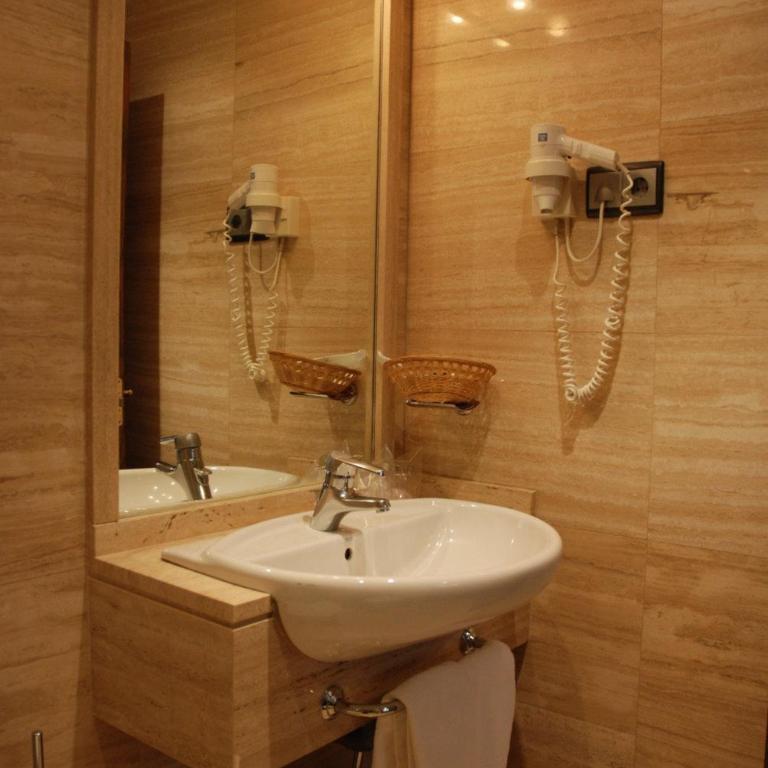 Hostal Los 5 Pinos - Double Room - 5