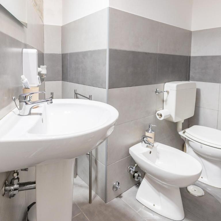 Rome Capital Apartments - Camera Matrimoniale con Bagno Privato - 6