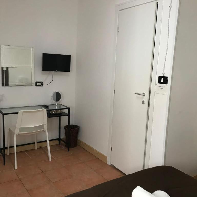 Casa della Loggia - Appartamento con 2 Camere da Letto - 28