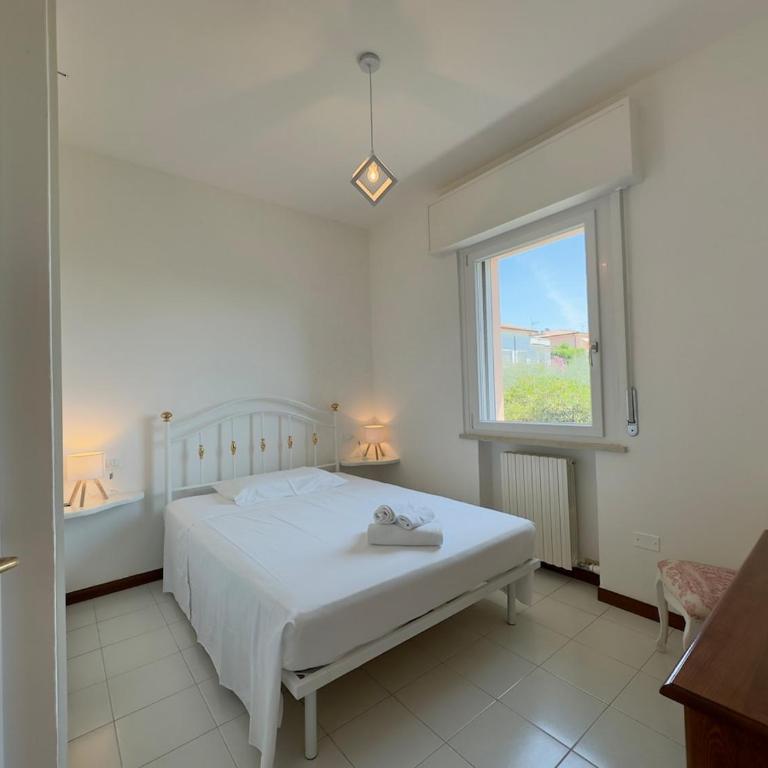Apartment for 5 people with garden and private parking - Appartamento con 3 Camere da Letto - 4