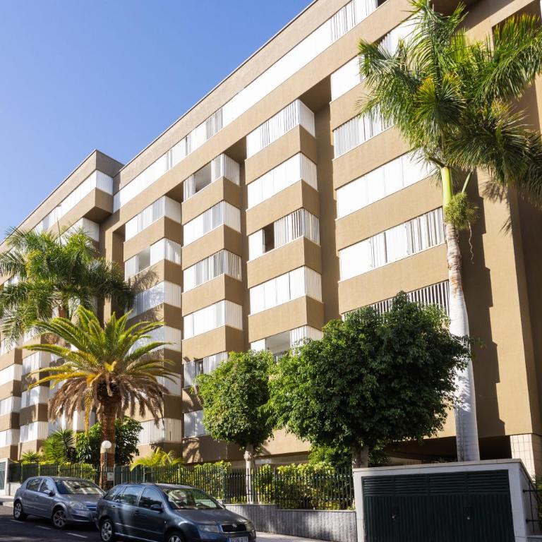 Home2Book Cozy Urban Retreat with Balcony - Apartamento de 1 dormitorio - 24
