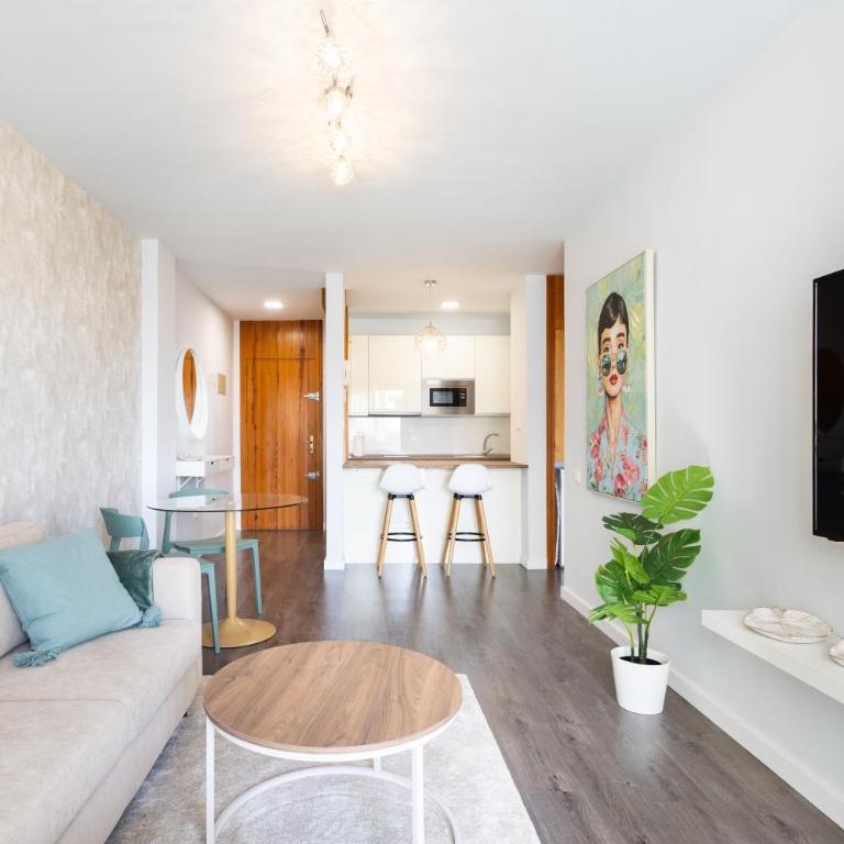 Home2Book Cozy Urban Retreat with Balcony - Apartamento de 1 dormitorio - 1