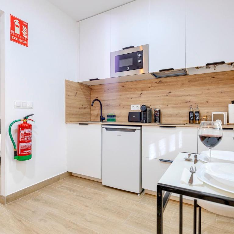 "Espacio Norma 3" 1 Hab más Sofá cama en Las Ventas - One-Bedroom Apartment - 6