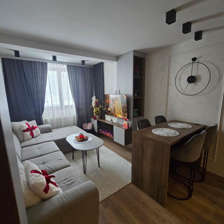 Lu and Ma - One-Bedroom Apartment - 17