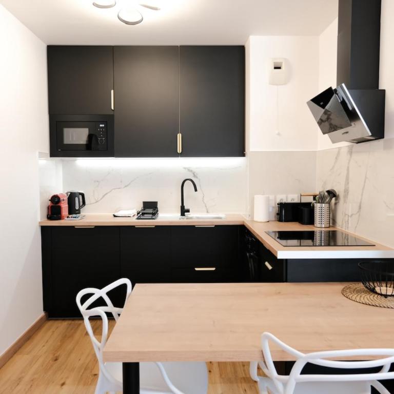 Rue Verte Proche Gare et Rouen Centre - Linge & Ménage Inclus - One-Bedroom Apartment - 8