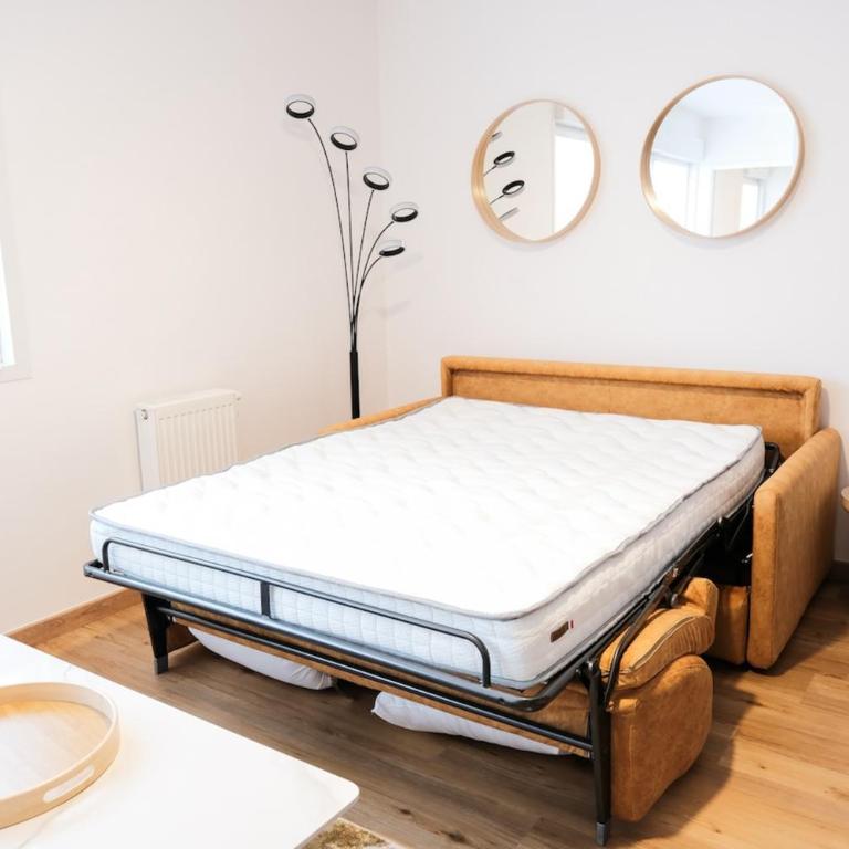 Rue Verte Proche Gare et Rouen Centre - Linge & Ménage Inclus - One-Bedroom Apartment - 21