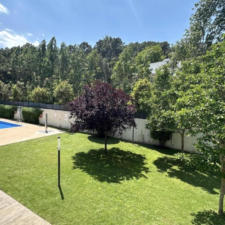 LETS HOLIDAYS APARTMENT with POOL in QUIET AREA - Apartamento - 36