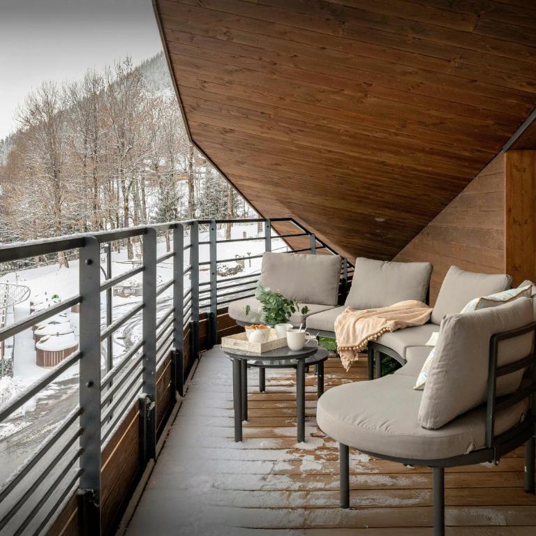 Coco Chatel - OVO Network - Appartement - 21