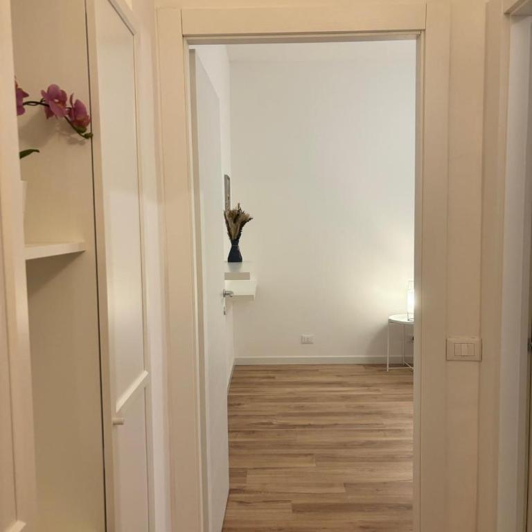 I-Host Apartment - Monza 43 - Appartamento con 2 Camere da Letto - 26