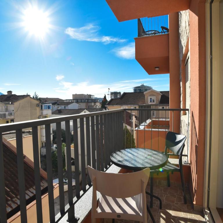 Apartmani Resna Budva - One-Bedroom Apartment with Balcony - 10