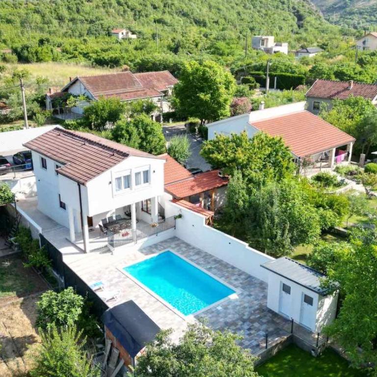 Villa Sale Buna - Three-Bedroom Villa - 16