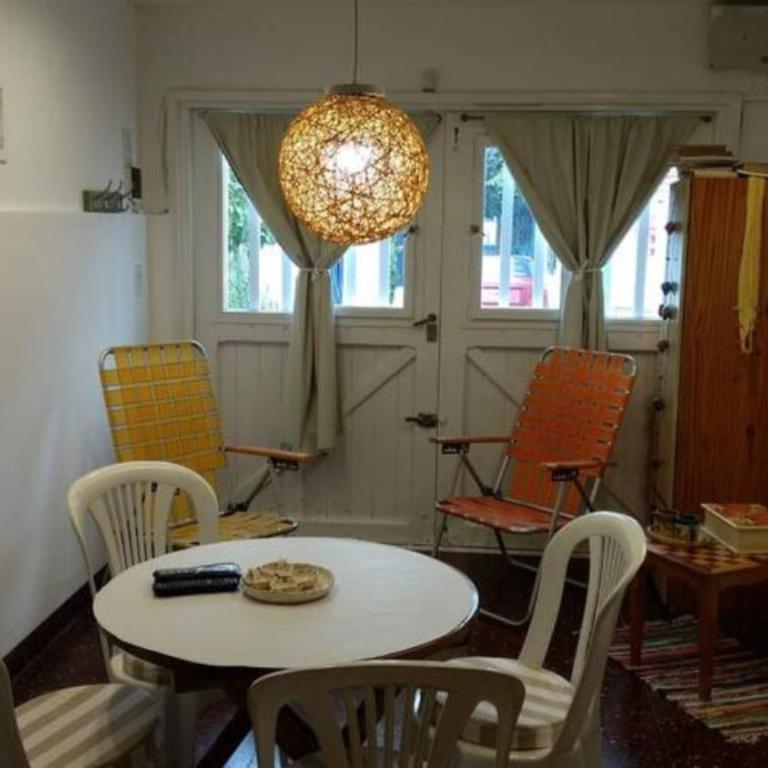 Comodo Departamento en zona residencial - Apartamento de 1 dormitorio - 15