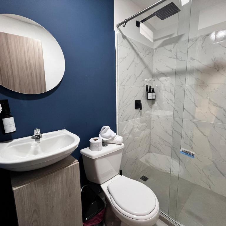Hotel Moore 45 - Family Room - 14