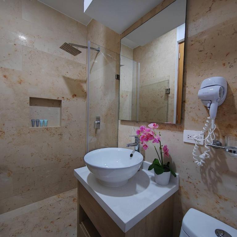 Playa Retreat with Pool, near 5th Avenue & beach - Apartment - 15