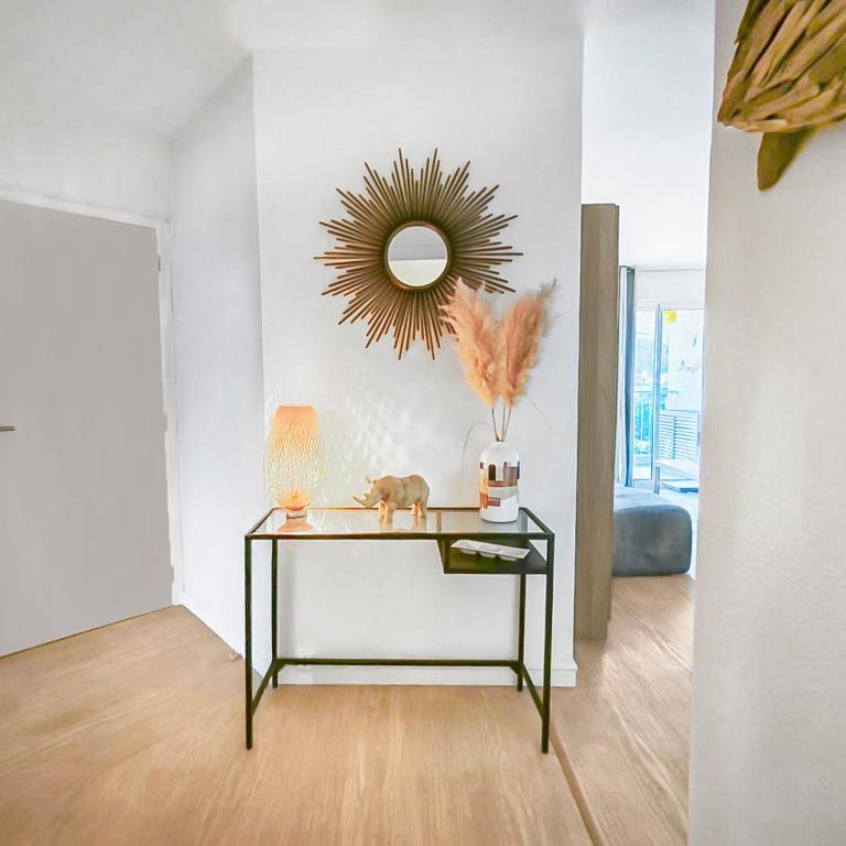 Appart moderne, piscine, parking proche des plages - Apartamento de 2 dormitorios con balcón - 22