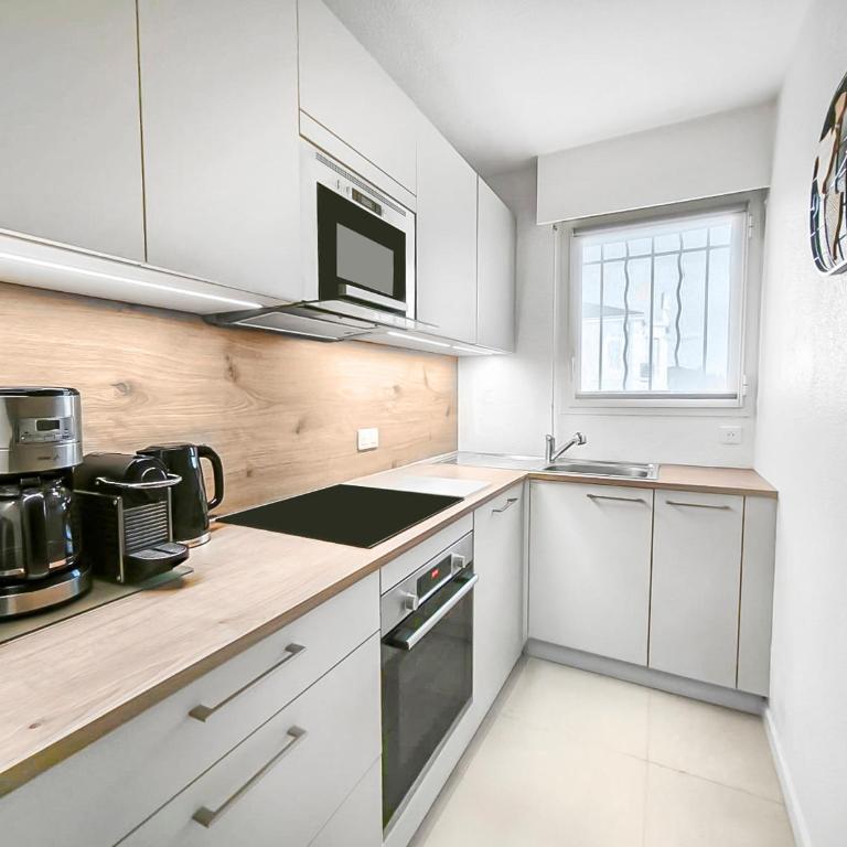 Appart moderne, piscine, parking proche des plages - Apartamento de 2 dormitorios con balcón - 26