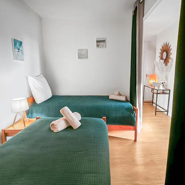 Appart moderne, piscine, parking proche des plages - Apartamento de 2 dormitorios con balcón - 34