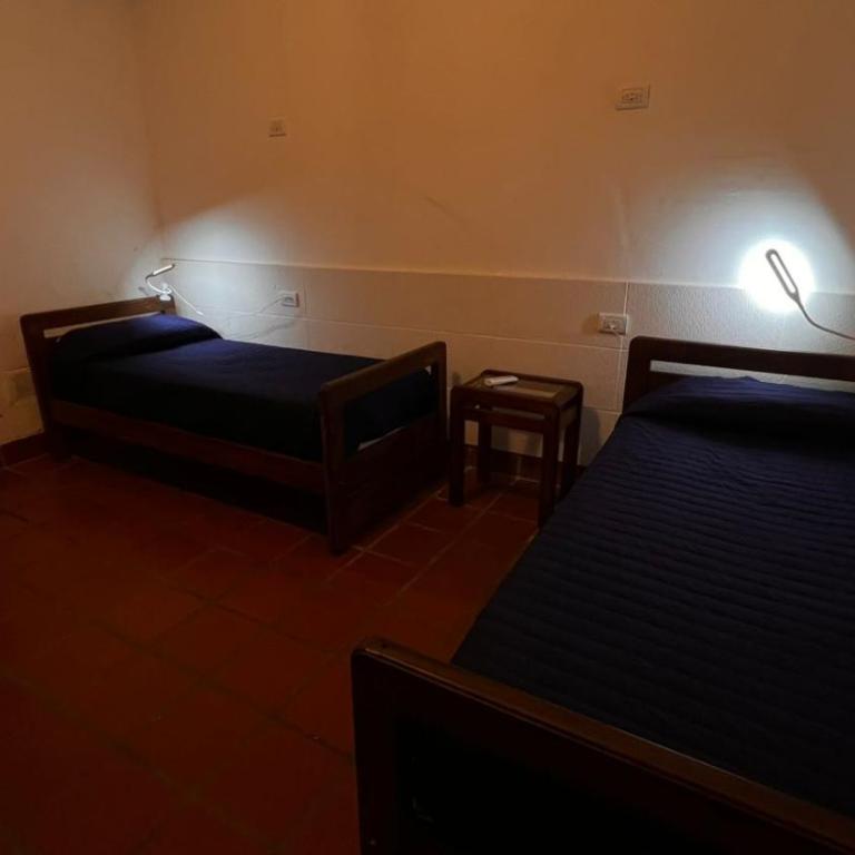 Total Hostel Salta - Cama en habitación compartida mixta de 4 camas - 2