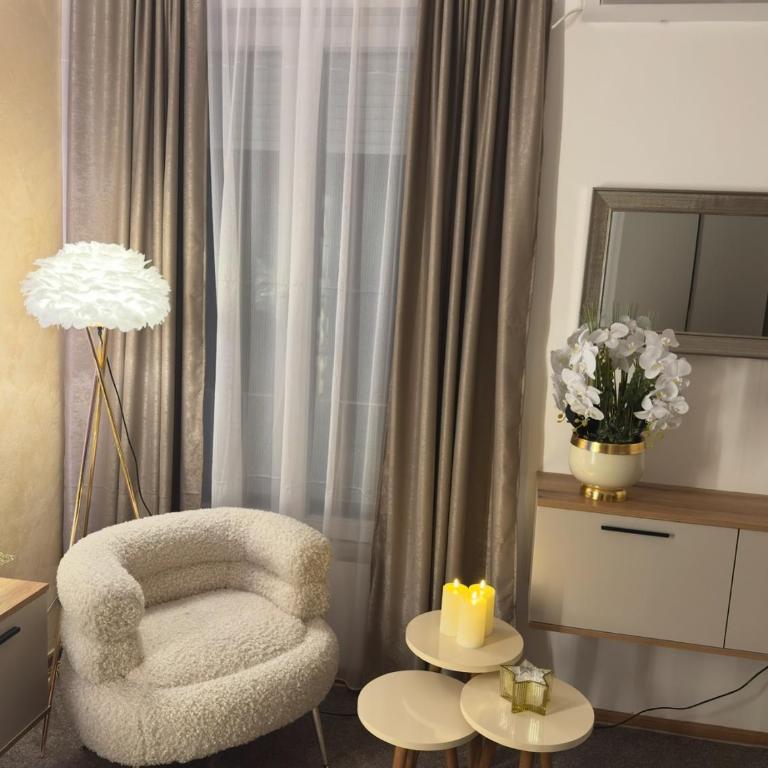 SpaNish FoROOM 1 - One-Bedroom Apartment - 3