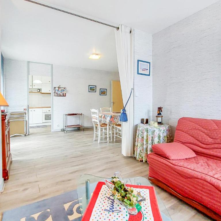 2 Bedroom Amazing Apartment In Royan - Appartement 2 Chambres - 3